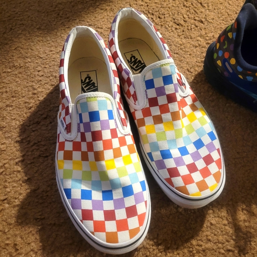 Size 11.5 woman's or men's 10.5